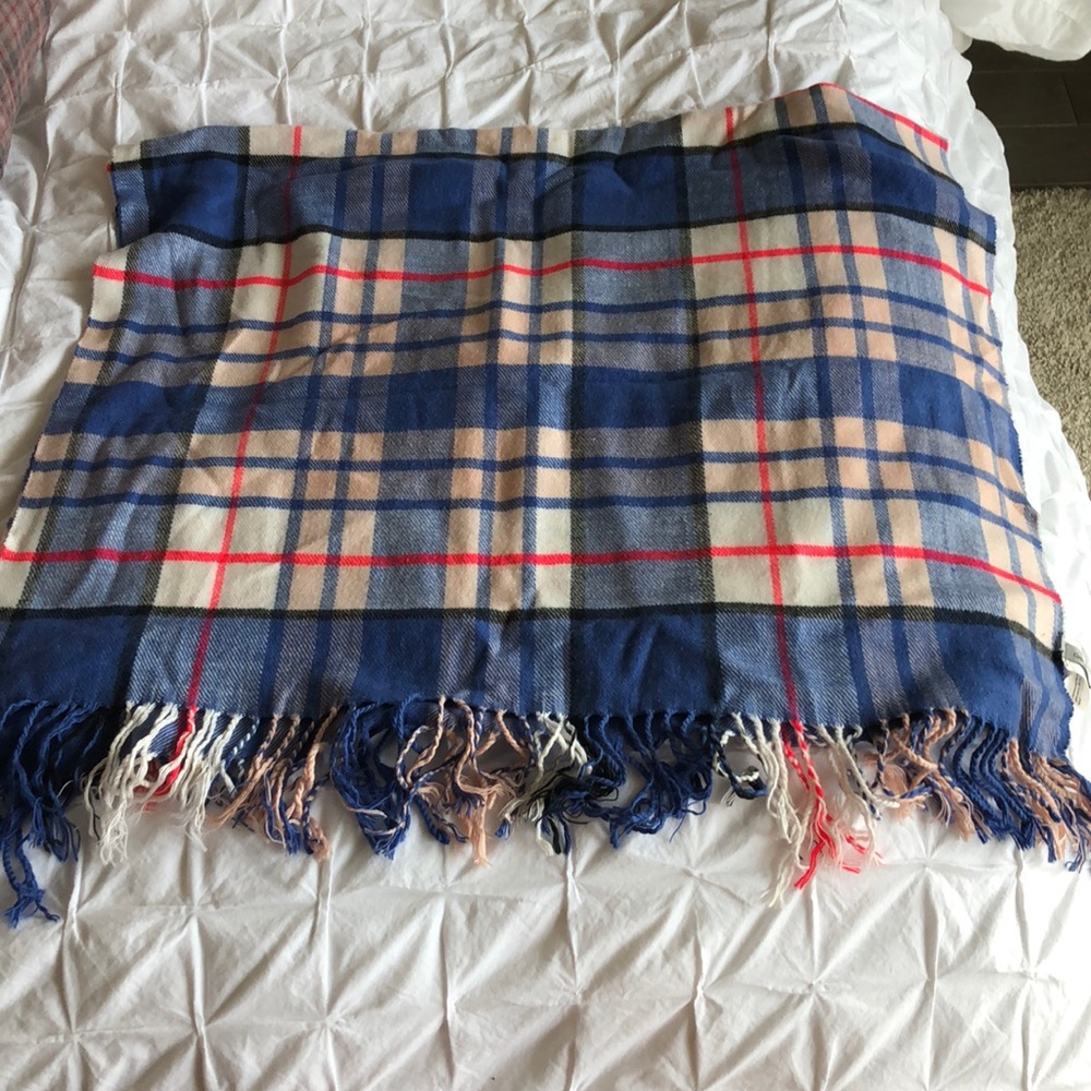 Gap Oversized Scarf